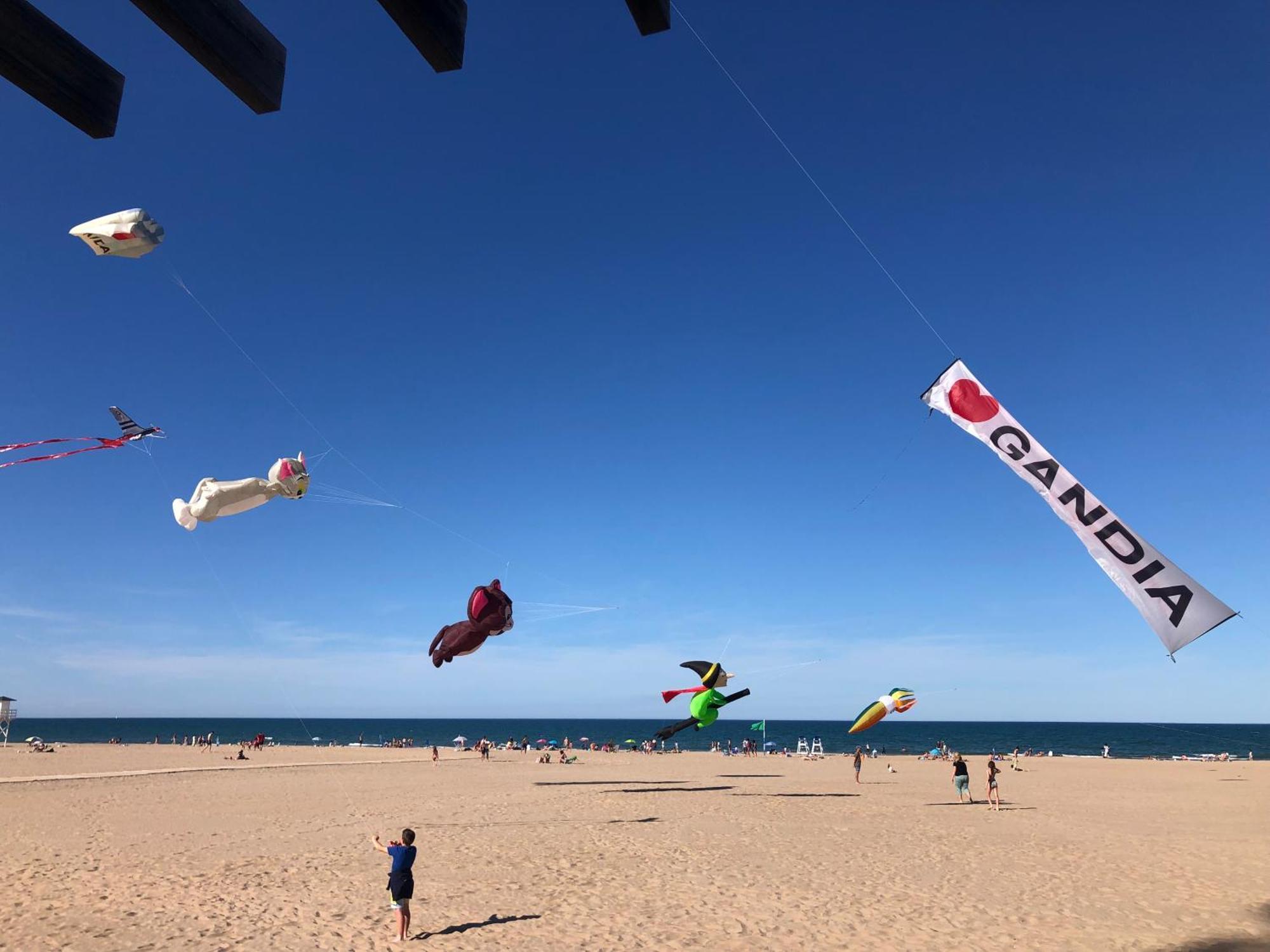 Playa De Gandia 1Ere Ligne El Galeon Apartment Bagian luar foto