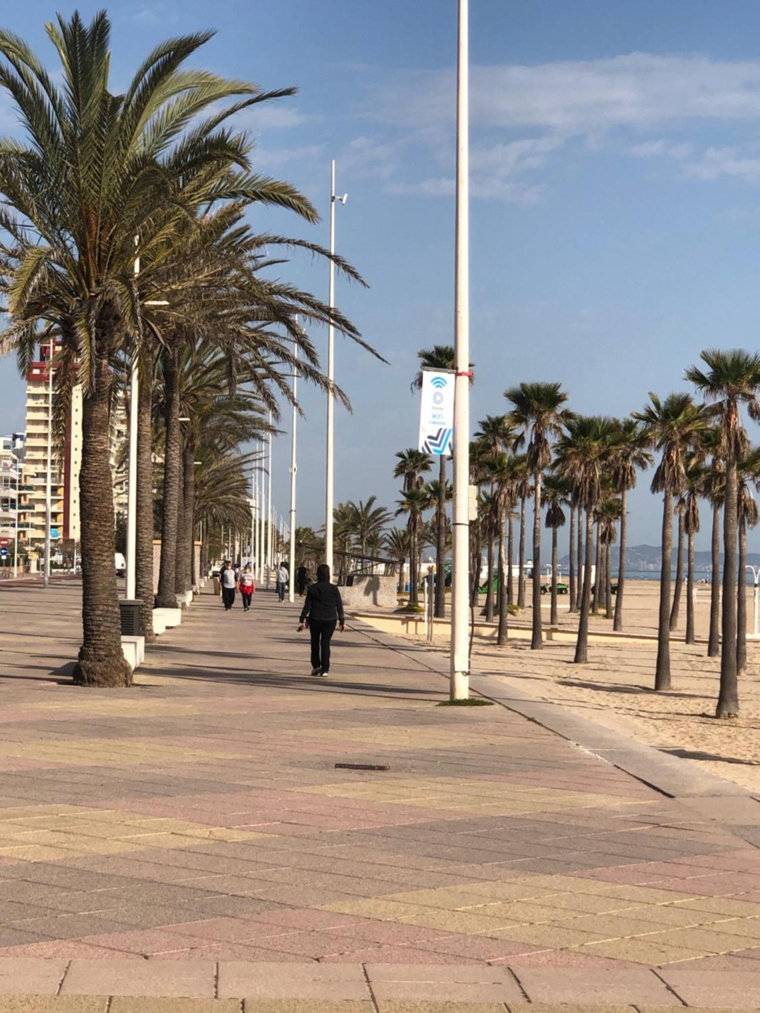 Playa De Gandia 1Ere Ligne El Galeon Apartment Bagian luar foto